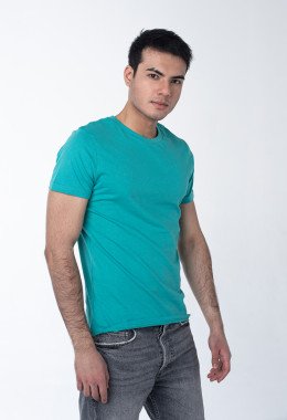 Бирюзовая мужская футболка